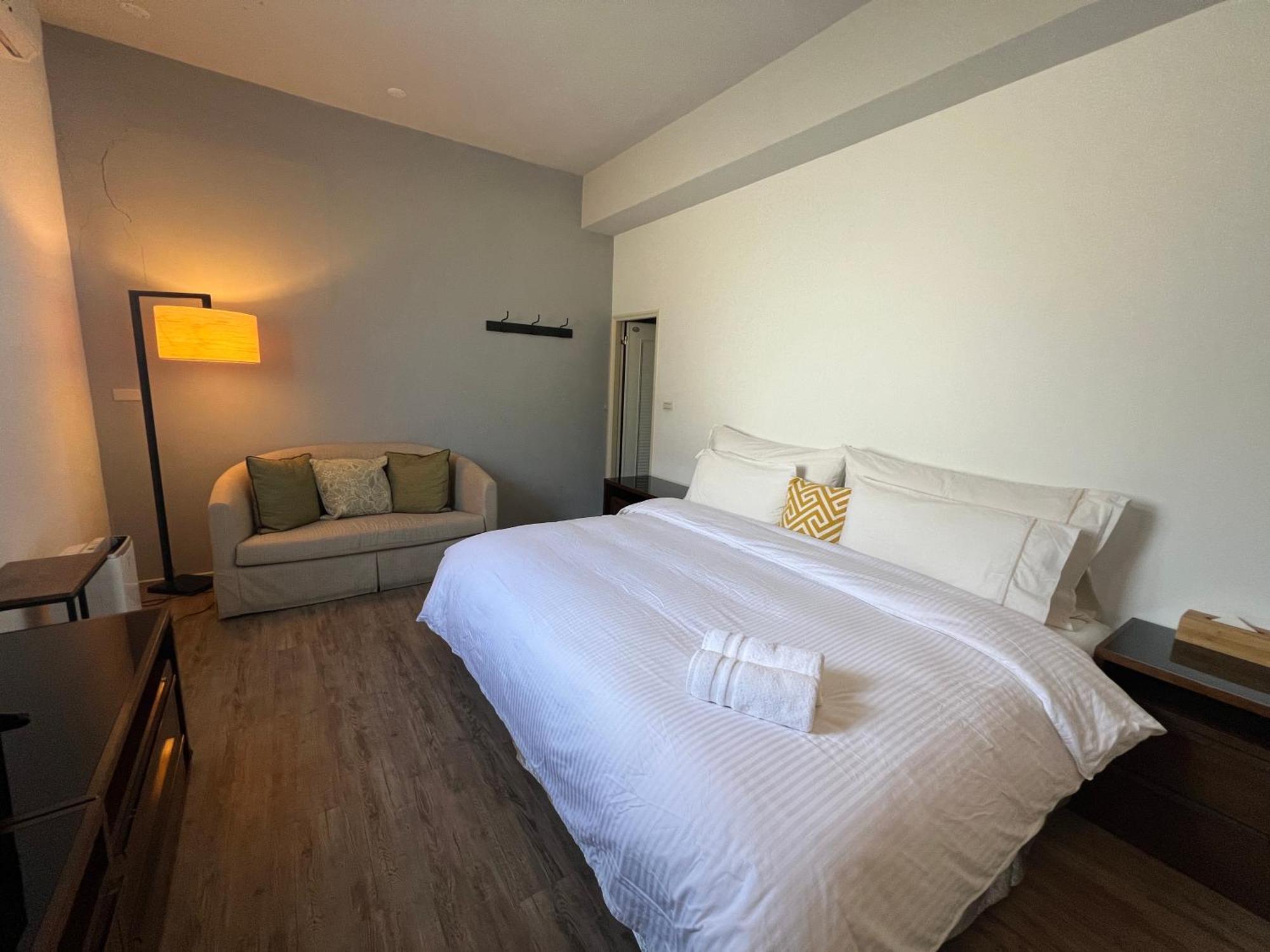 Отель Chill Chill House Shimen Номер фото